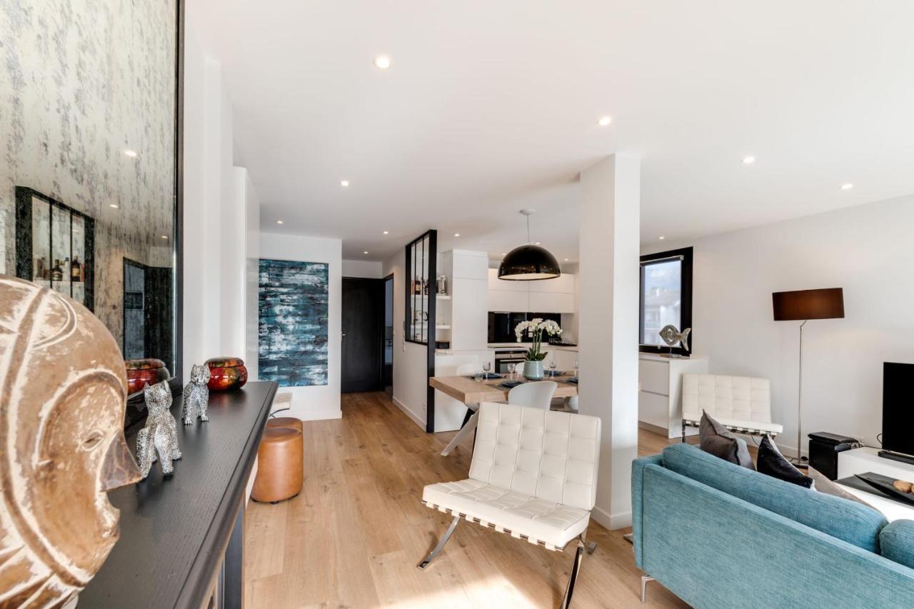 Les Sorbiers - Apartment 2 Bedrooms Top Floor - Parking & Terrace Annecy Luaran gambar